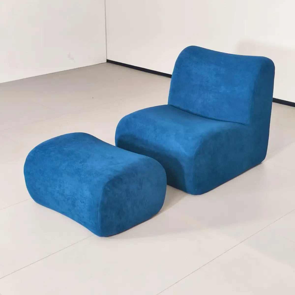 Lounge Chair